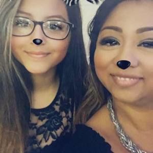 Meet your Posher, Melina